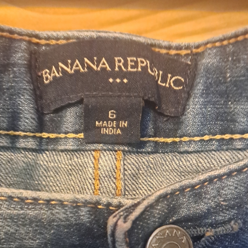 Banana Republic Classic Blue Jeans